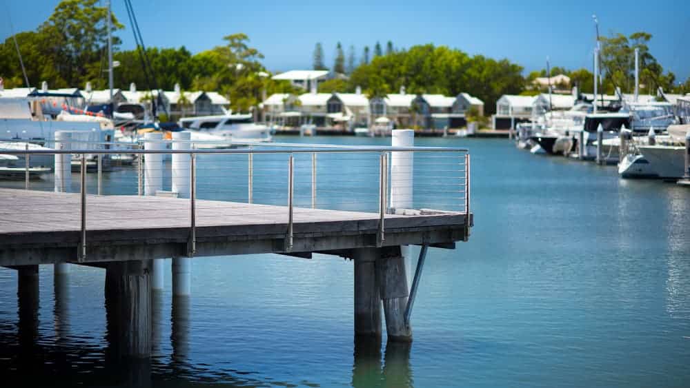 Pier On Canal - Electricians in Elanora, QLD
